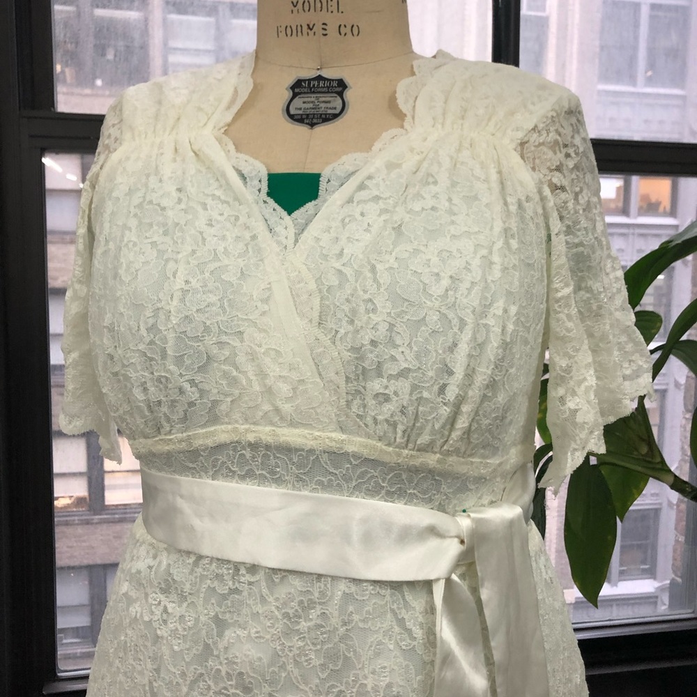 Ivory Kiyonna wedding dress